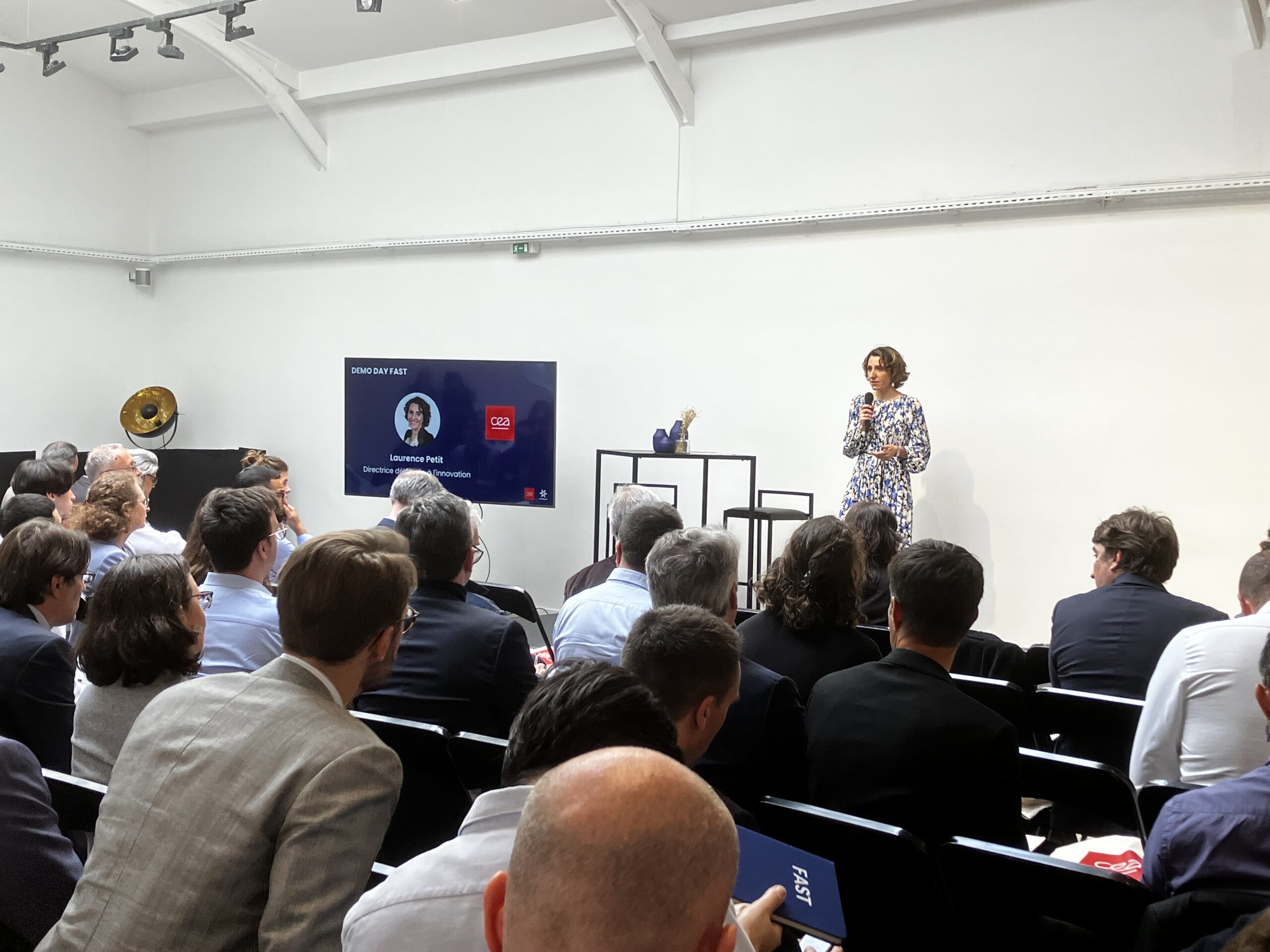 Laurence Petit, directrice déléguée à l'innovation du CEA, lors du Demo Tech Day du 24 mai 2023